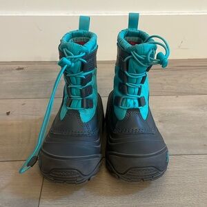 North face snow boots